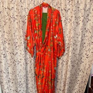 Vintage Red Floral Silk Kimono Robe